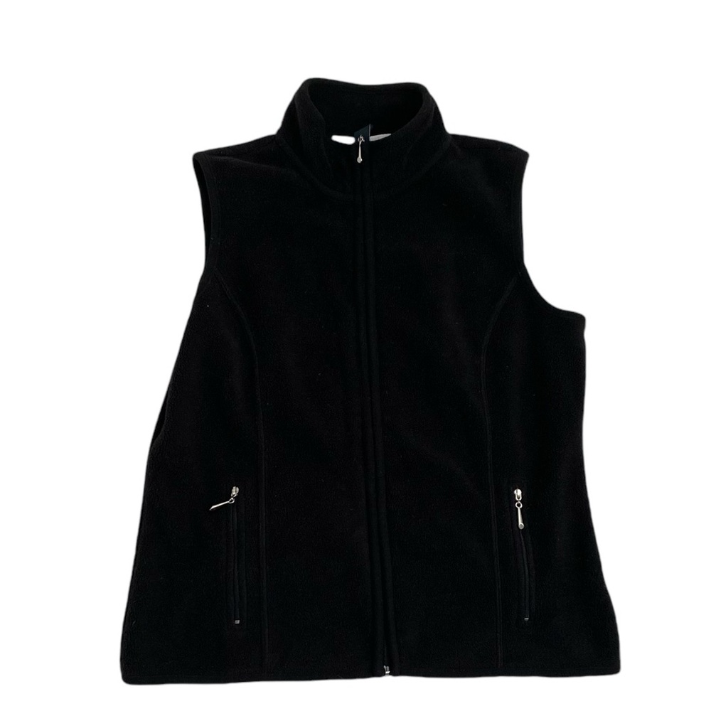 Karen Scott women vest, size PM, color black, gently used.
